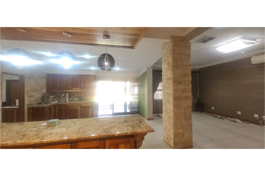 4 Bedroom Property for Sale in Hadison Park Northern Cape
